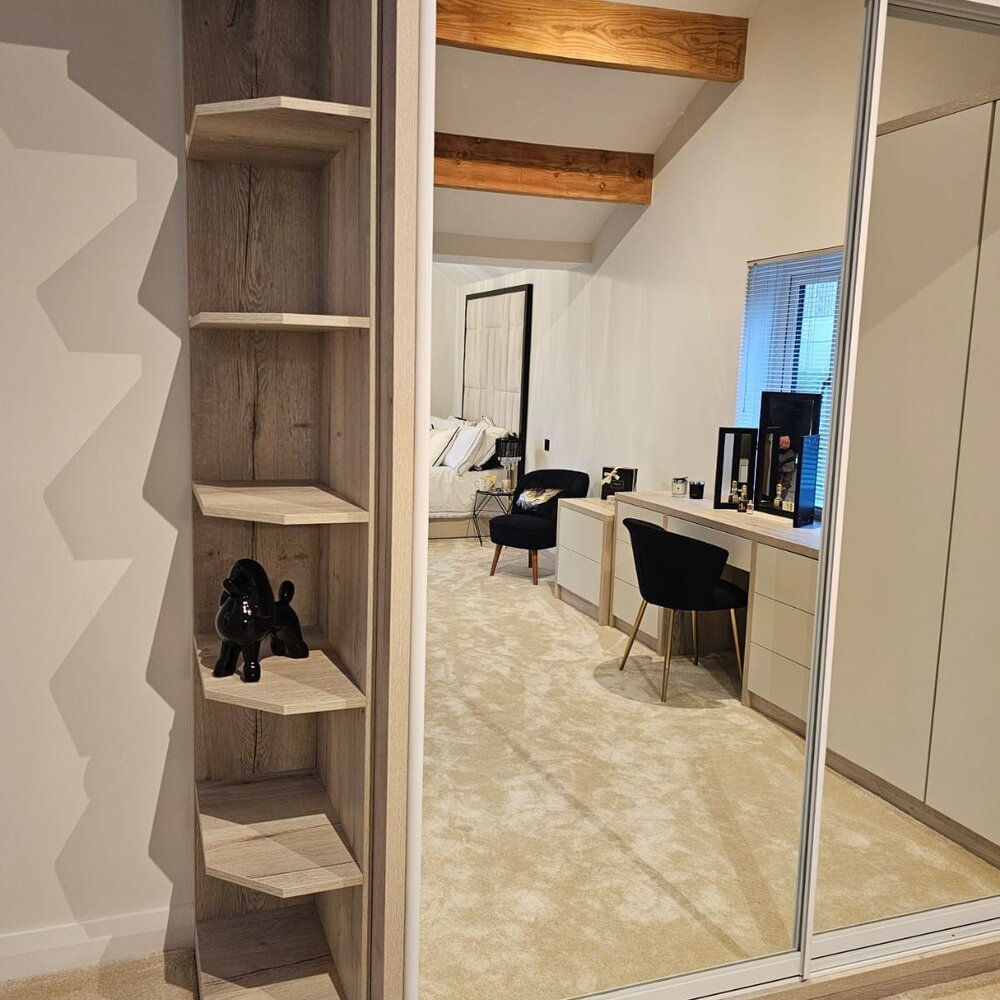 Made-to-measure fitted wardrobes in a Cheshire home