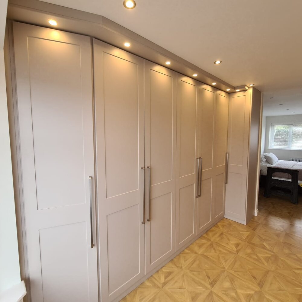 Fitted bedroom wardrobes and storage in Warrington